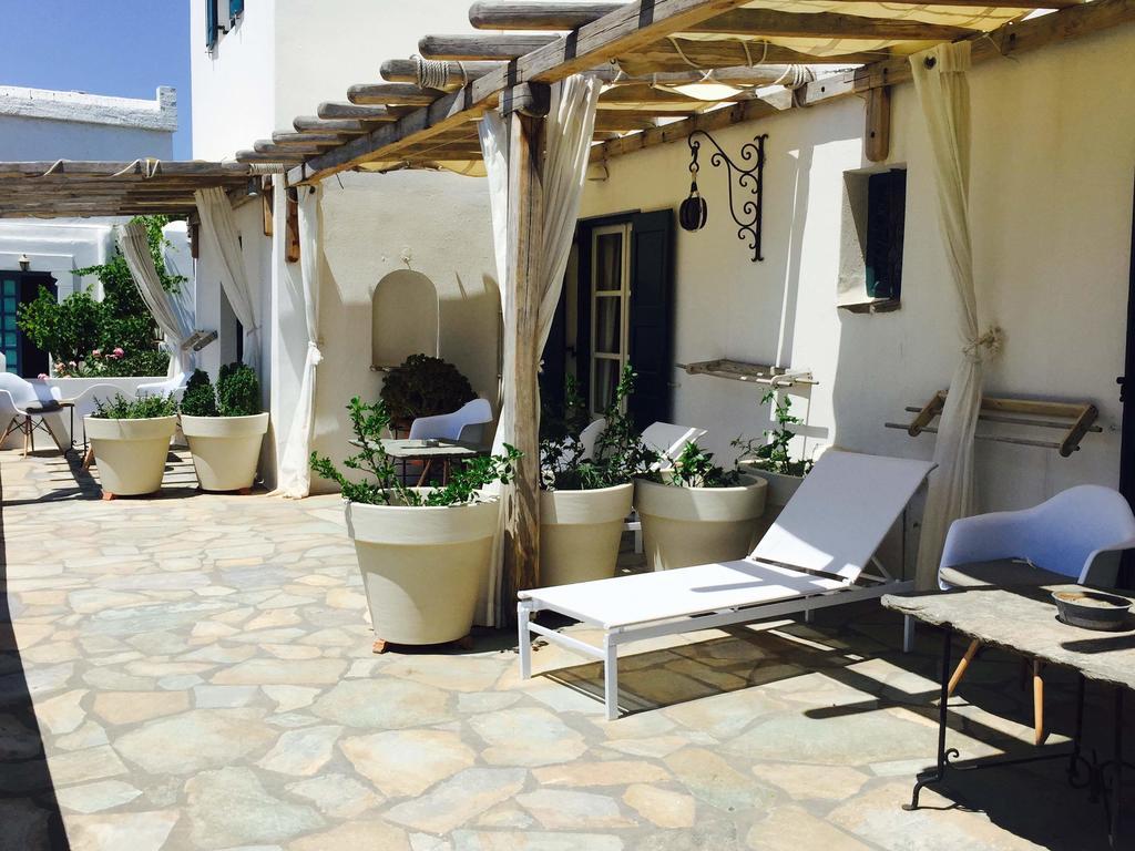 & Rania 3* Mykonos Town